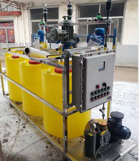 全自動加藥裝置設(shè)備用途，全自動智能加藥裝置價格，加藥裝置詳細(xì)介紹